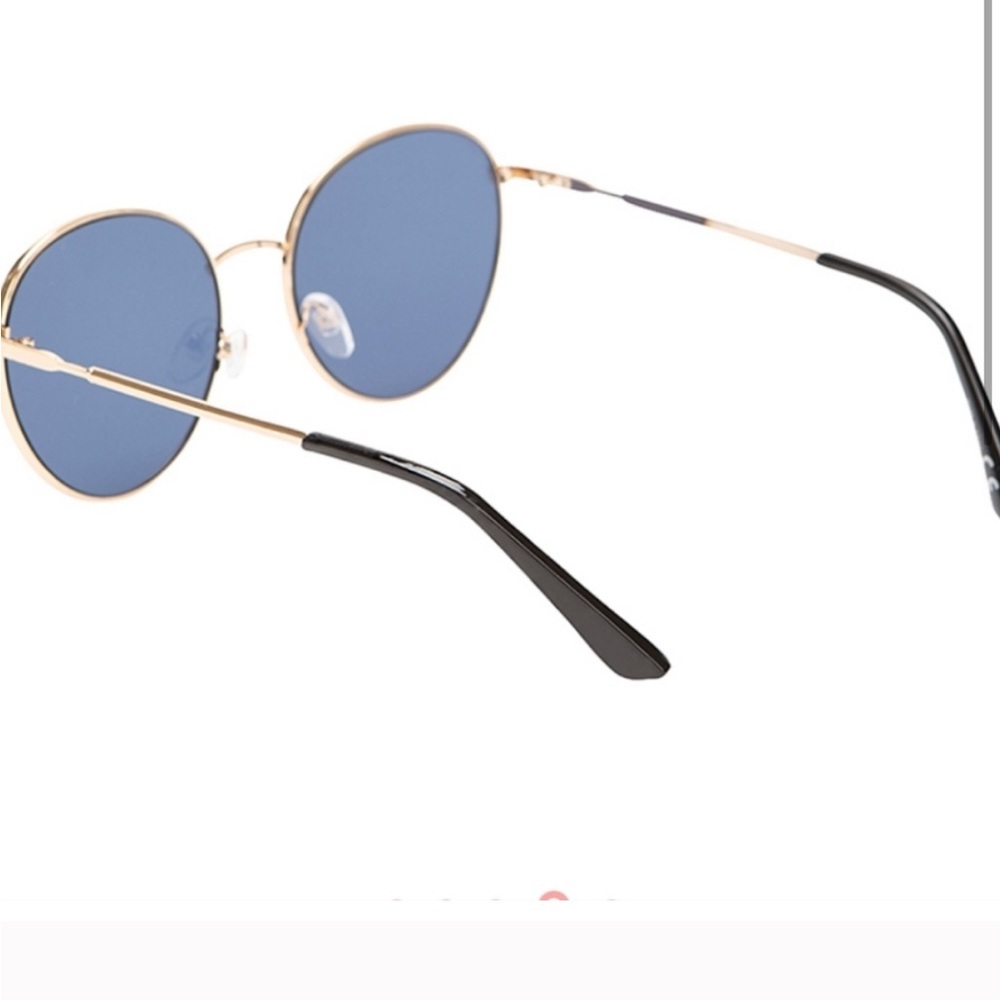 SUMMER & ROSE Harper Round Blue Aviator W/Black Rims - Picture 5 of 12